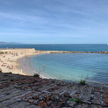 شقة Au Coeur Du Vieil أنتيب المظهر الخارجي الصورة